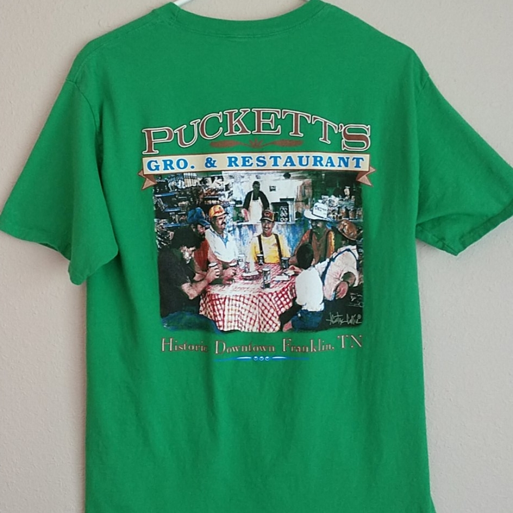 Puckett's Grocery Franklin, TN T-shirt